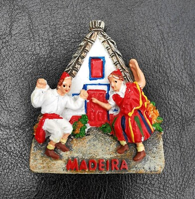 KÜHLSCHRANKMAGNET 3D SOUVENIR MADEIRA PORTUGAL ZWEI EINHEIMISCHE FÜHREN TANZBEWEGUNGEN HARZ