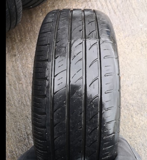 GENUINE VW VOLKSWAGEN T5 T6 AMAROK 18" DURBAN ALLOY WHEELS VAN TYRES eBay