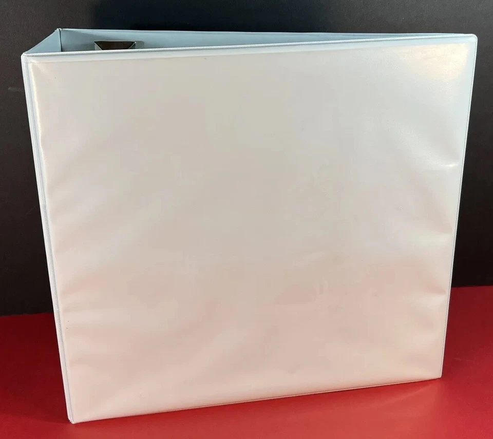 Heavy Duty Binder White AVERY Dennison Office Products One-Touch  3 Inch Rings - Image 3 of 4