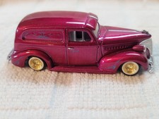Revell 1939 Chevrolet Sedan Delivery 164 Diecast Lowriders Bomb Candy Rose Nm Revell 1939 Chevrolet Sedan Delivery 164 Diecast Lowriders Bomb Candy Rose Nm