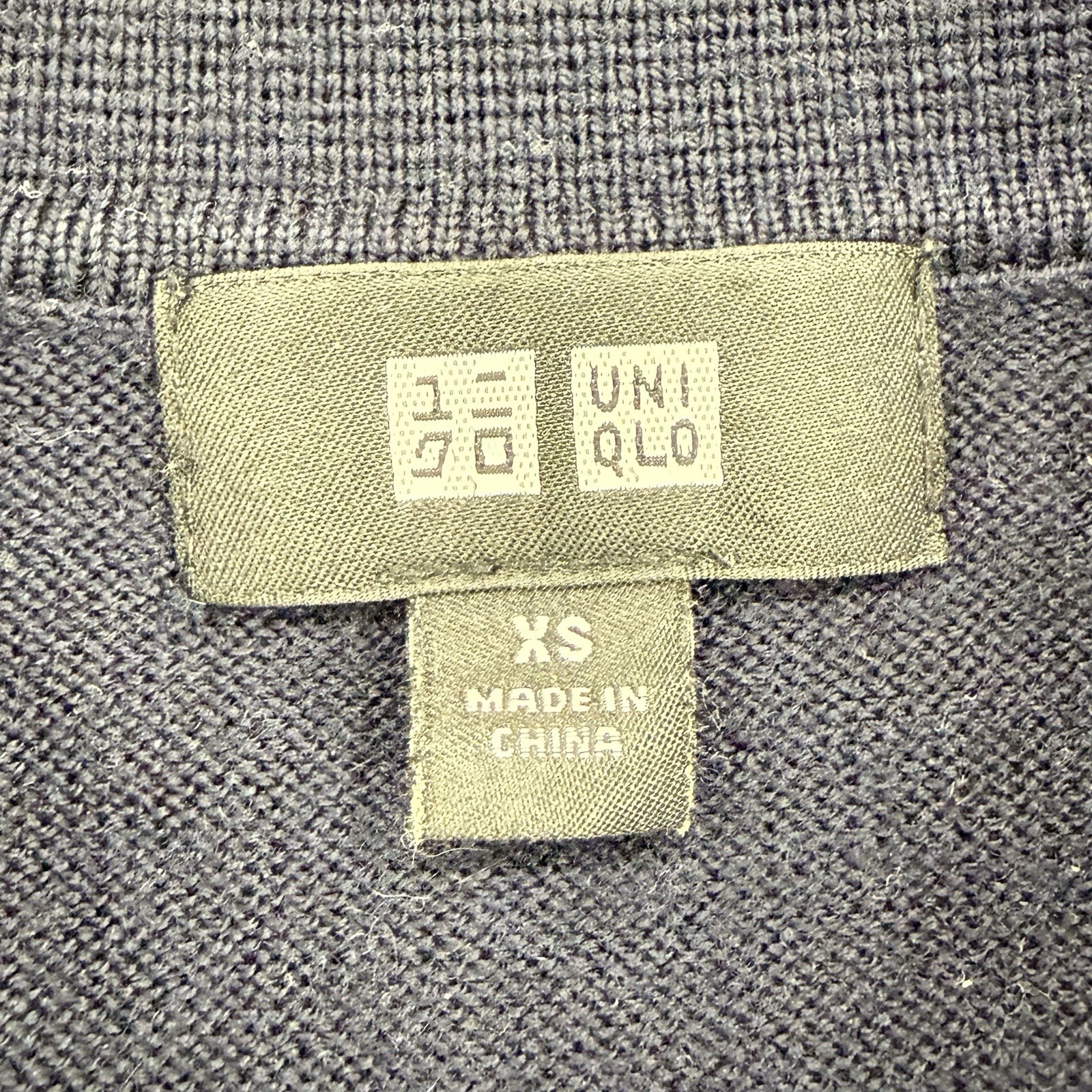 Uniqlo Sweater Polo Men’s XS Navy 100percent Wool Long Sleeve Quiet Luxury Preppy image 2
