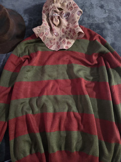 Rubie's Freddy Krueger Costume Set One Size Sweater Hat Mask Replica Metal Glove