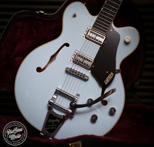 Gretsch Edizione Limitata G6609TDC-BT Broadkaster Bicolore Blu Sonico