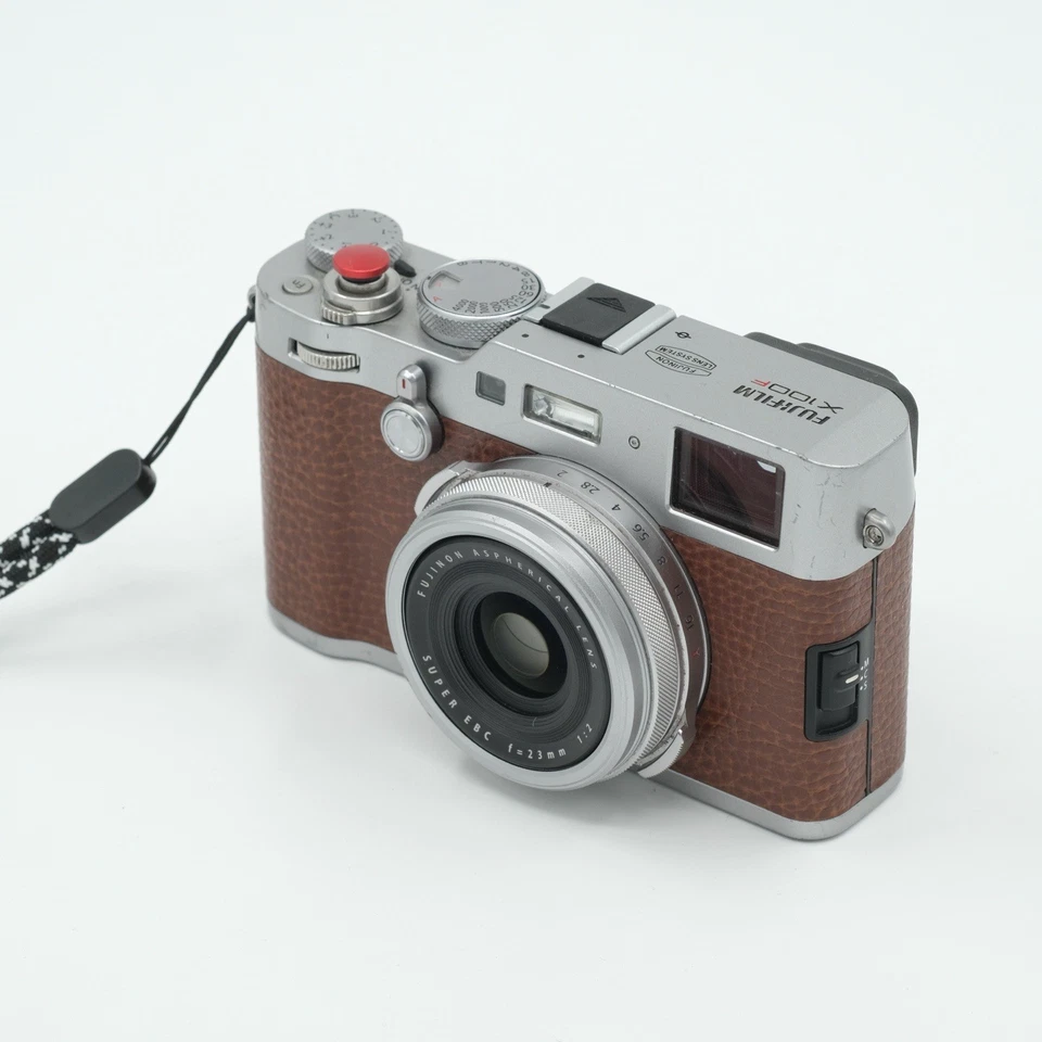 Fujifilm X100F Digital Camera - Image 2 of 4