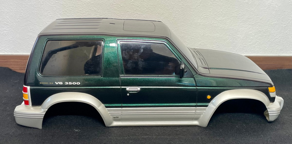Mitsubishi Pajero 1/10 メタルトップワイド RC Mitsubishi Pajero - Metaltop Wide CC01 | HLJ.com