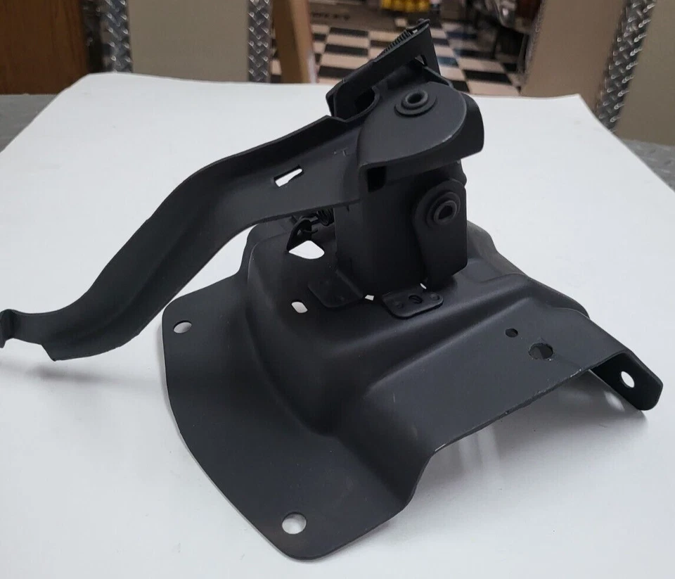 Chevrolet Impala Belair Caprice 1970 70 bonito conjunto original de pestillo de capó Foto 4 de 4