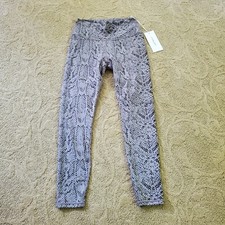 NWT Varley Century 2.0 leggings Size Small womens workout Pants