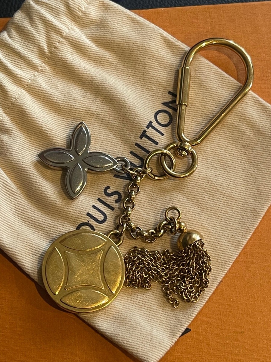 Louis Vuitton LV Tortoise Shell Resin Insolence Key Holder