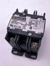Square D Contactor, 8910 DPA22, 35A, 110/120V Coil, Series B, Used
