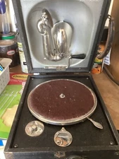 ANTIQUE PORTABLE DECCA JUNIOR SWISS GRAMOPHONE TURNTABLE PHONOGRAPH