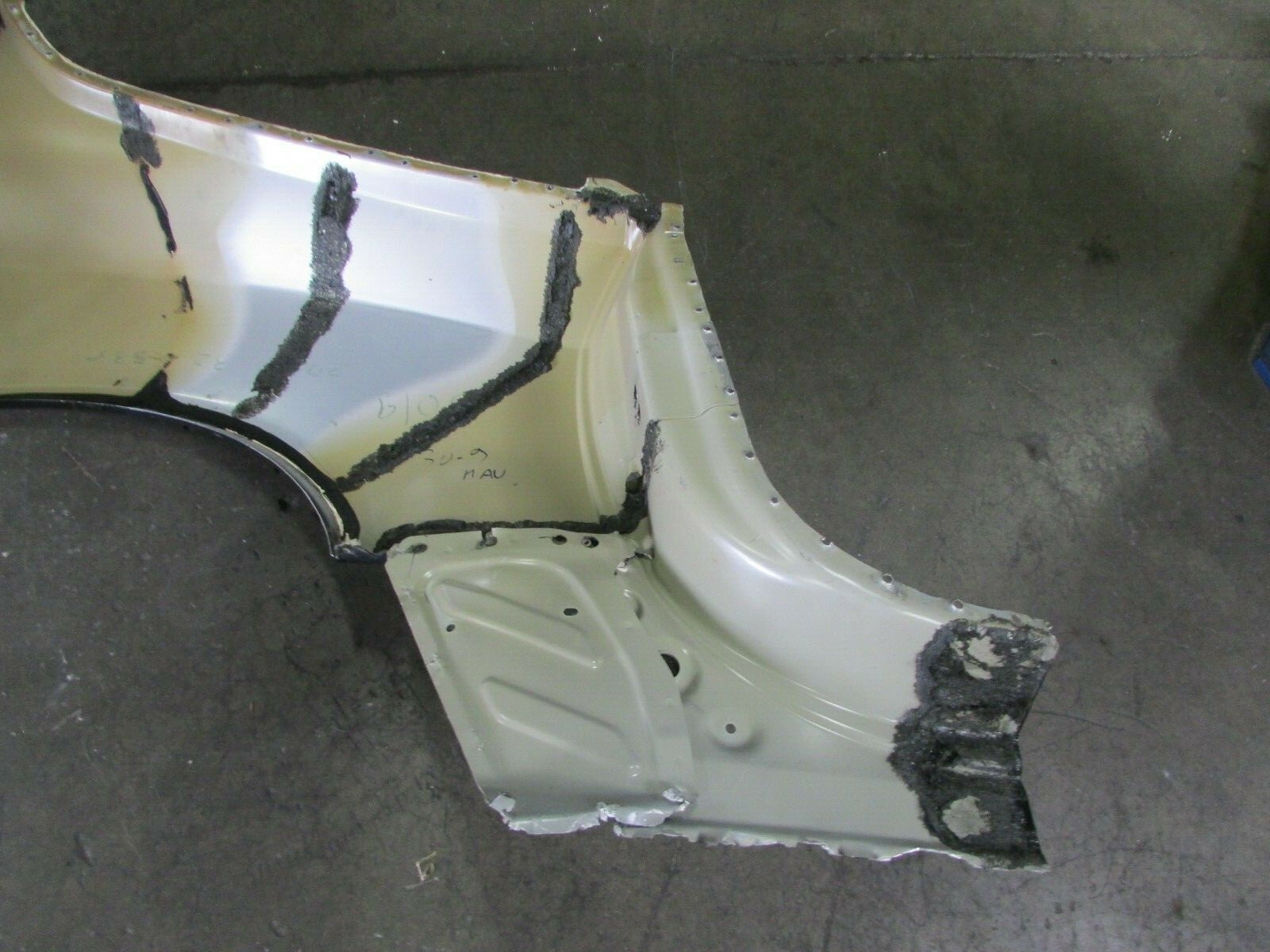 Ferrari FF, LH, Left Quarter Panel, Used, P/N 83275711 