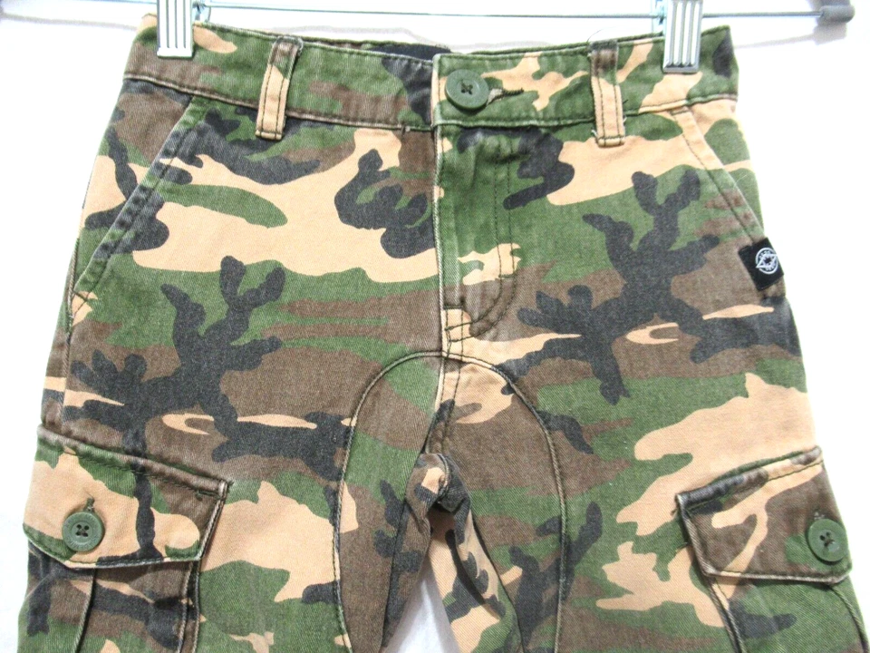 akademiks Toddler Size 4 Green Tan & Black Camouflage Denim Cargo Joggers EUC - Image 2 of 4
