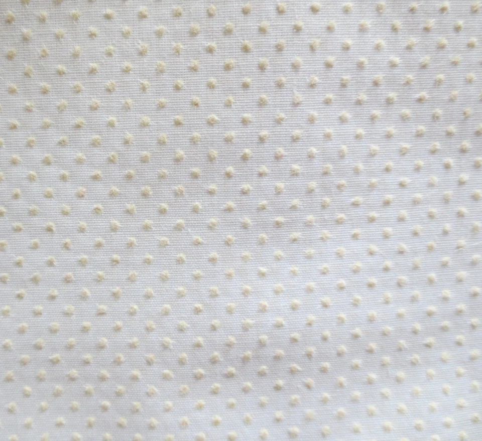 TECIDO SUÍÇO PONTILHADO FLOCADO VINTAGE COM PONTOS AMARELOS 25" X 44" NOVO - Imagem 2 de 2