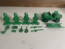 LEGO Toy Story Green Army Men on Patrol 7595 Complete Set Minifigures