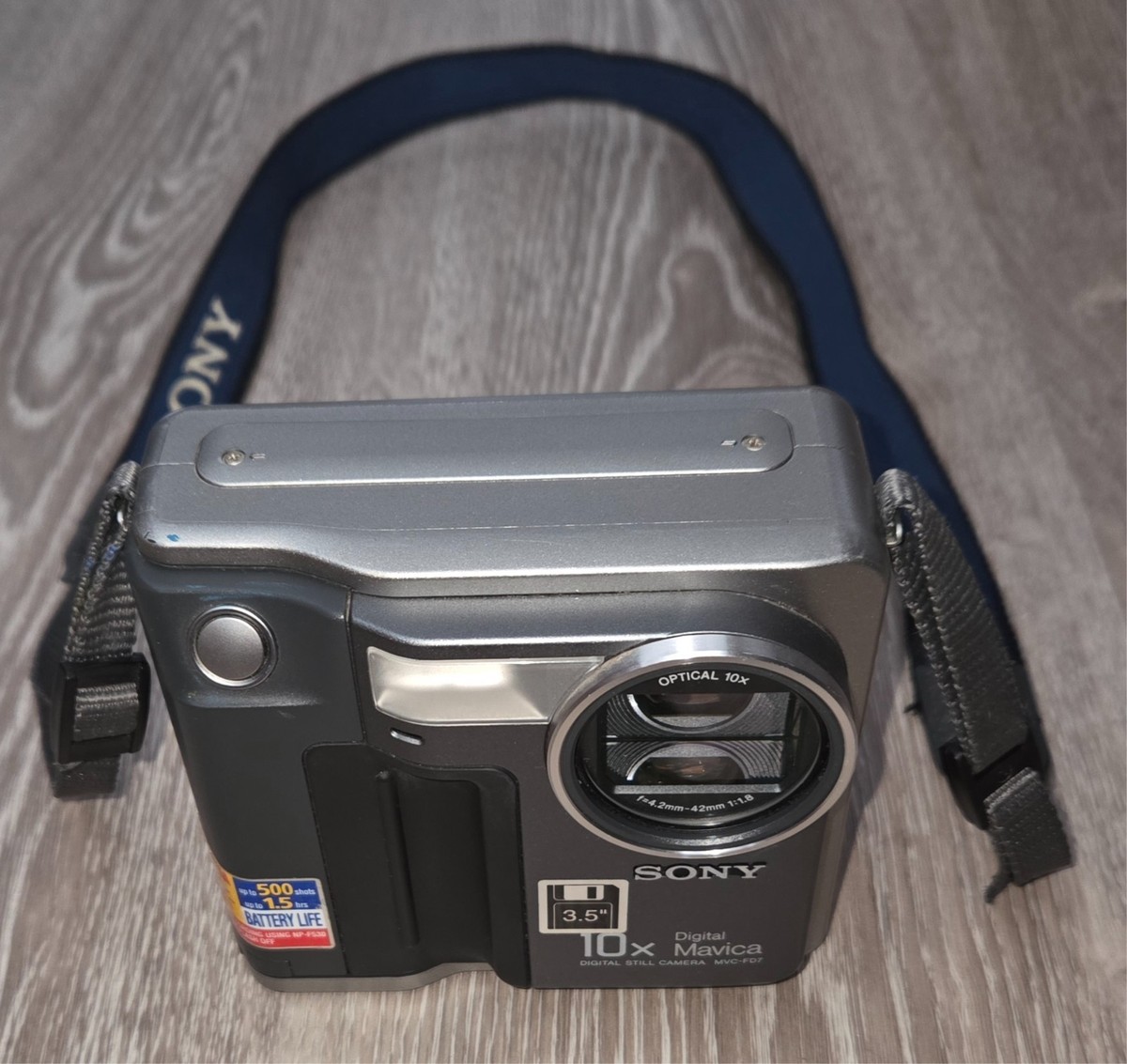【美品】SONY MVC-FD7 Digital Mavica Sony Mavica MVC-FD7 Digital Still Camera - Untested - No Battery
