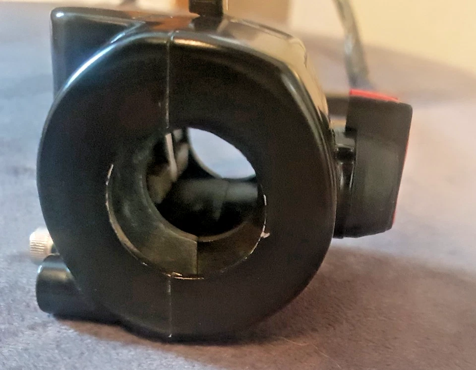 INTERRUPTOR MANILLAR LATERAL DERECHO YAMAHA RD250 RD400 C D Foto 4 de 4