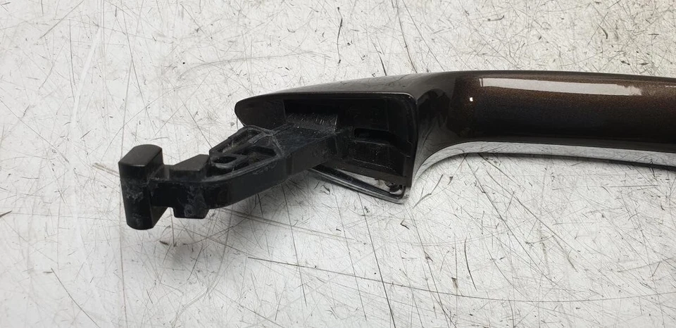 MERCEDES-BENZ S-CLASS W221 2006-2013 LEFT REAR OUTER DOOR HANDLE A2217600170 - Image 3 of 4