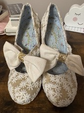 Ladies Irregular choice cream & gold shoes size 39 6 excellent condition Party