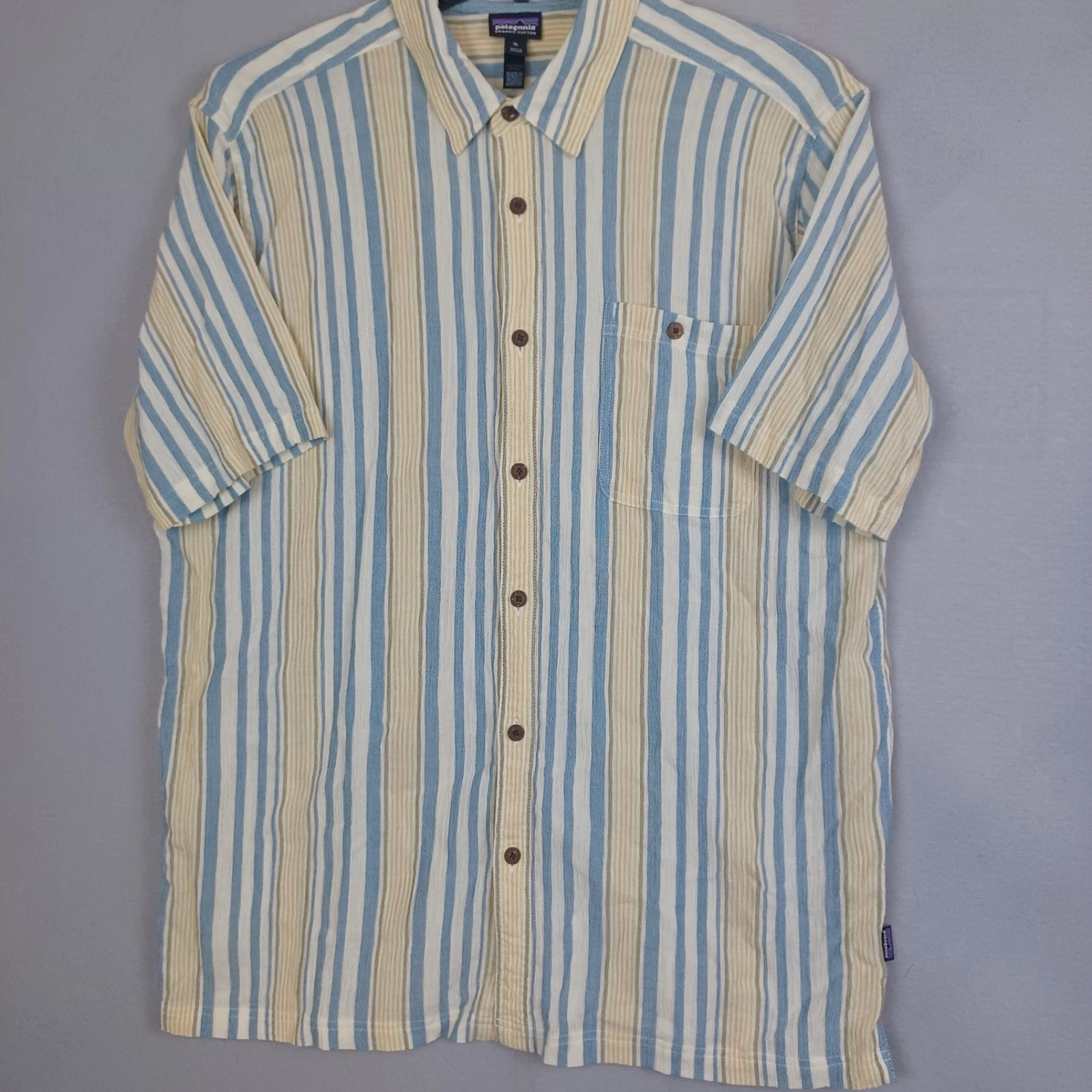 Patagonia Shirt Men’s Size XL Button Up Short Sleeve Plaid Organic Cotton