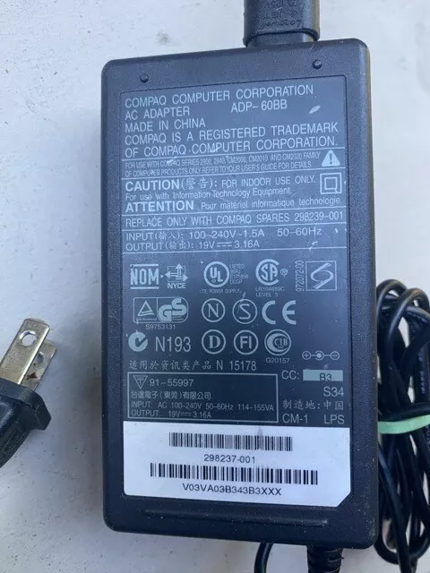 Genuine  Compaq ADP-60DB Laptop AC Power Adapter, Output 19V DC 3.16A - Image 2 of 4