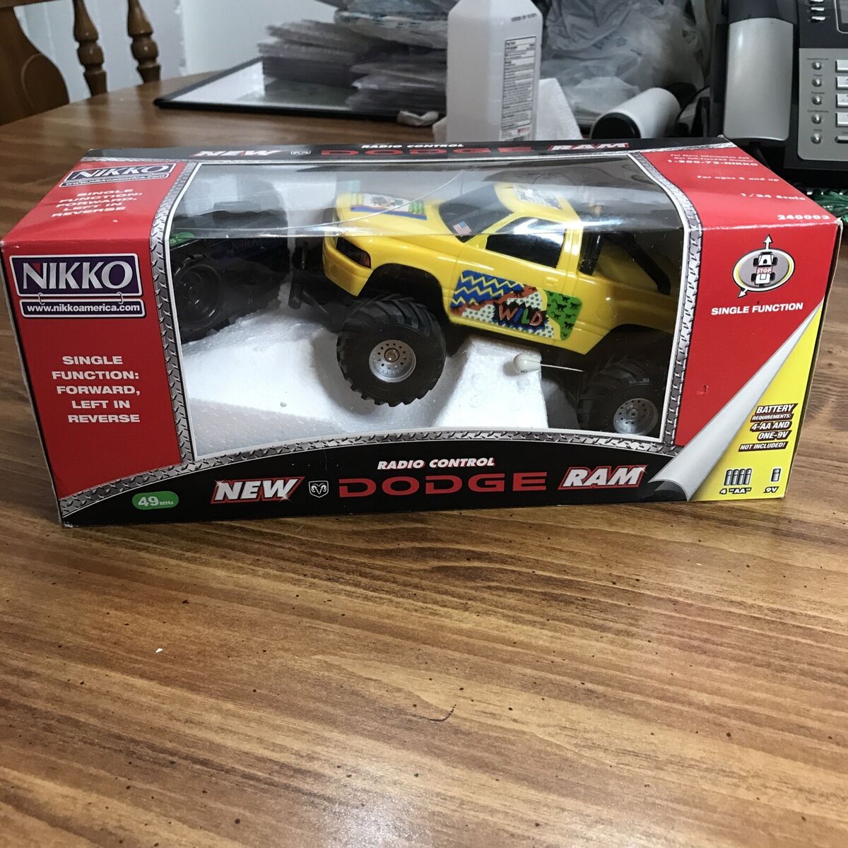 2003 NIKKO RADIO CONTROL DODGE RAM 1500 Wild Yellow RC Truck 2003 NIKKO RADIO CONTROL DODGE RAM 1500 Wild Yellow RC Truck