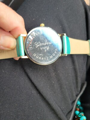 Geneve Gold-Tone Ladies Wristwatch with Roman Dial Geneva Women Yellow Gold Band Wristwatches for sale - eBay main image 4