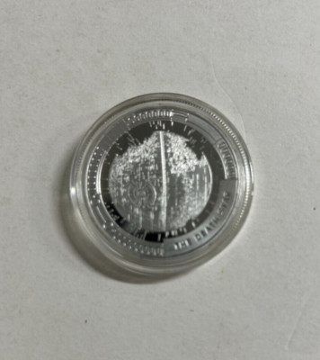 Official STAR WARS Limited Edition 5 000 Collectible COIN: DEATH STAR CHASE COIN