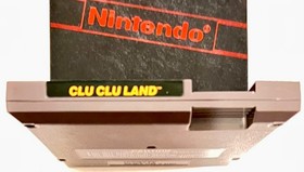 Clu Clu Land (Nintendo NES, 1985) Authentic 5 Screw Cart Only w/ Black Sleeve