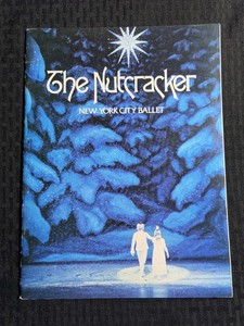 THE NUTCRACKER New York City Ballet 9x12" 32pg Program FN- 5.5 Souvenir Books