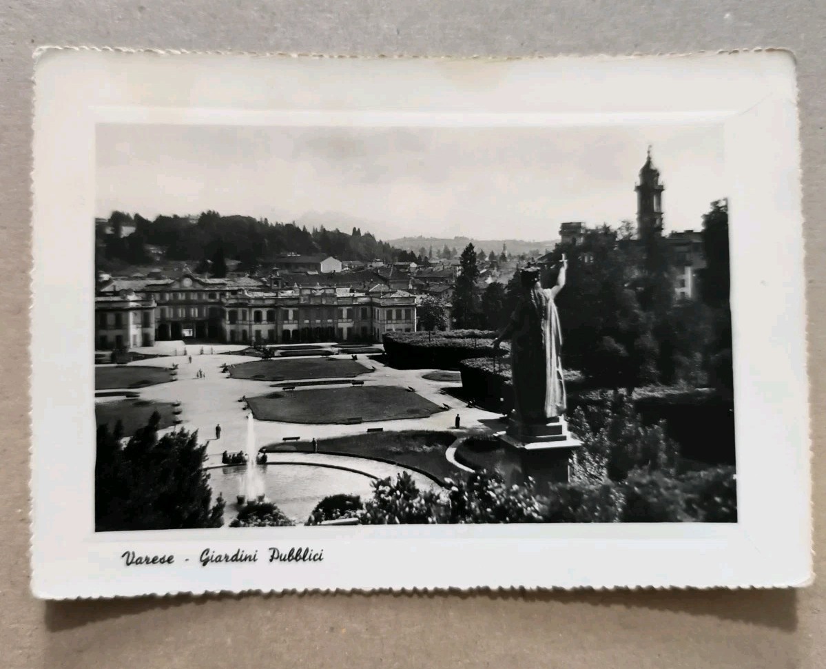 VARESE GIARDINI PUBBLICI CARTOLINA VINTAGE SPEDITA   NO FRANCOBOLLO