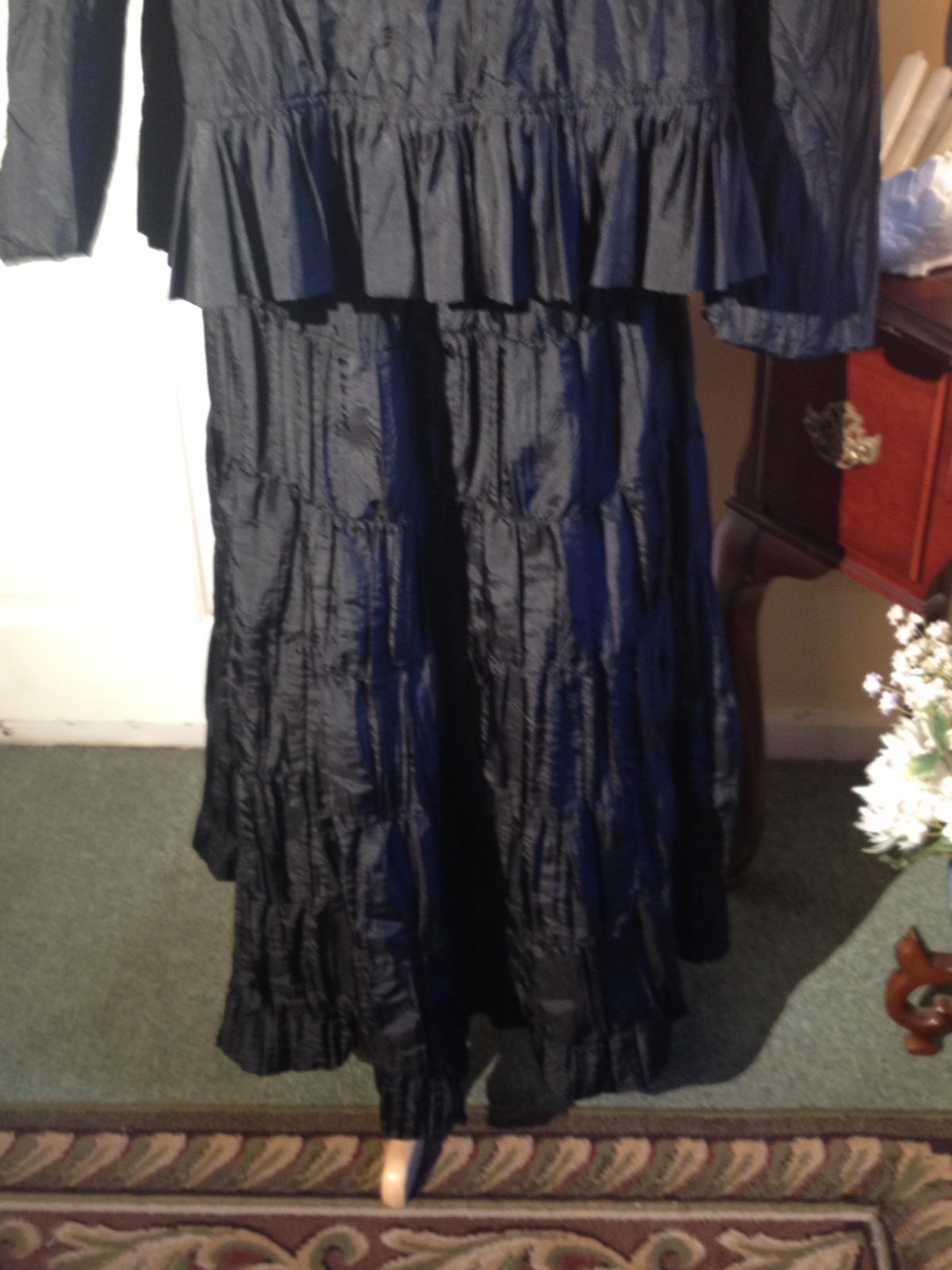 TALLY TAYLOR PARIS ROME CRINKLE BLACK TWO PIECE SKIRT SET-SIZE12-STUNNING STYLE!