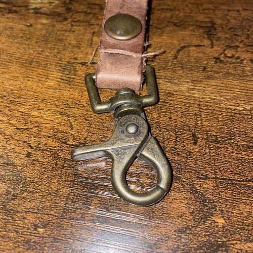 Rustico Learher Key Strap - Picture 3 of 4