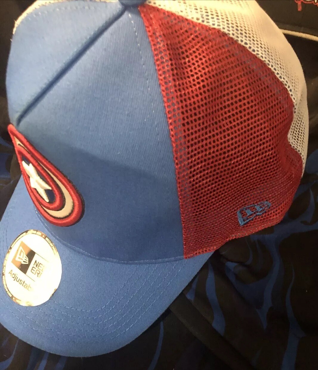 Marvel comics hat Mint Condition 6 Panel, Adjusta… - image 1