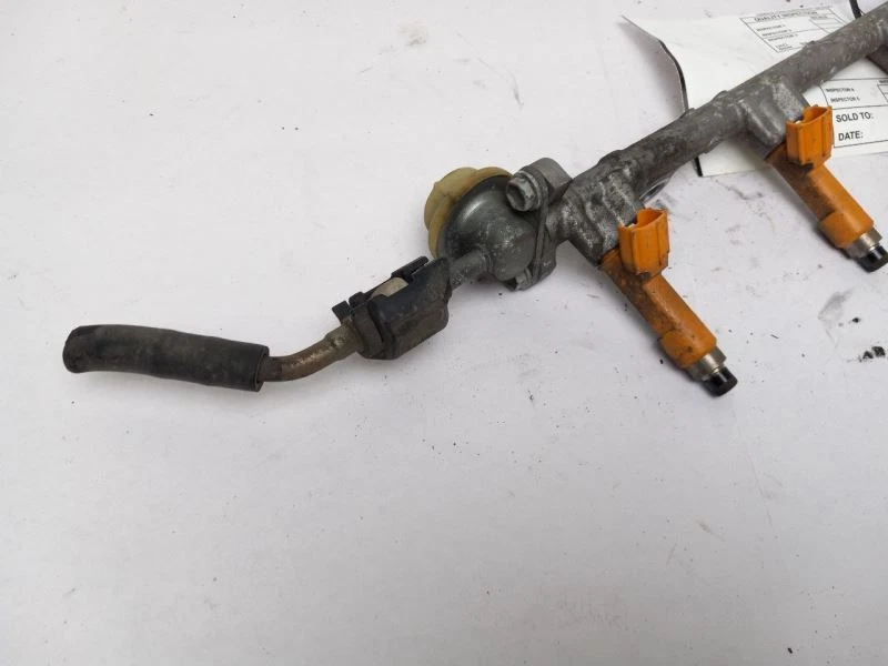 CARRIL DE COMBUSTIBLE PARA TOYOTA CAMRY 2008-2015 Foto 2 de 3