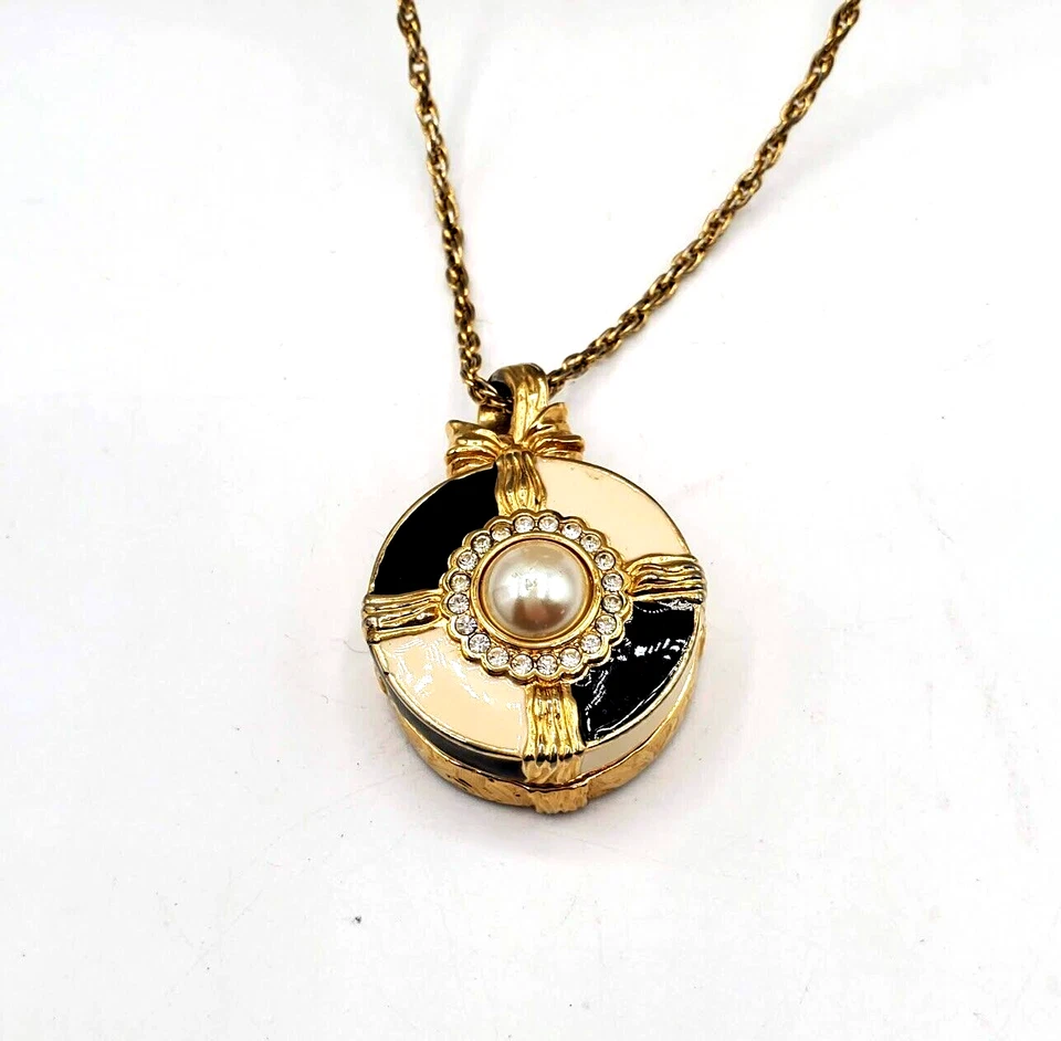 Collar Medallón Swarovski Chapado en Oro Blanco Perla Cristal Estrás Centro 30" Foto 3 de 4