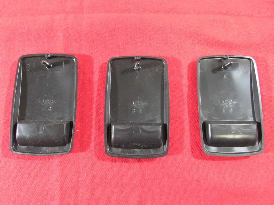 Juego de 3 cubiertas de anclaje de asiento trasero Dodge Chrysler NUEVO OEM MOPAR Foto 4 de 4