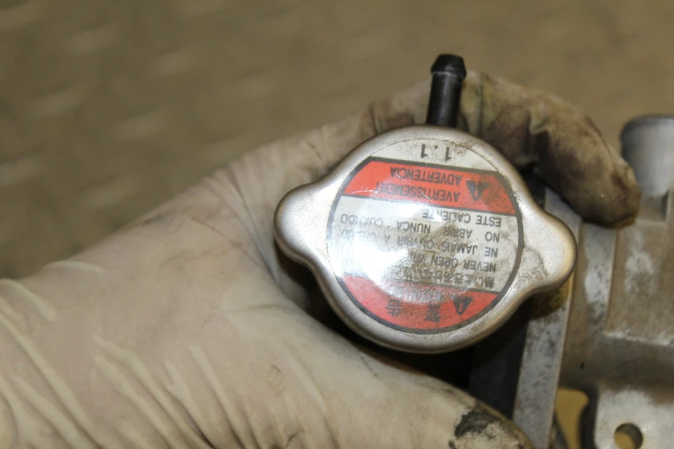 Carcasa termostato Suzuki Bandit 1250S GSF1250S 2008 Foto 2 de 4