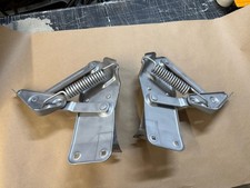 1957-1960 57-60 Ford Truck Hood Hinges Springs Brackets Sandblasted Oem 1957-1960 57-60 Ford Truck Hood Hinges Springs Brackets Sandblasted Oem