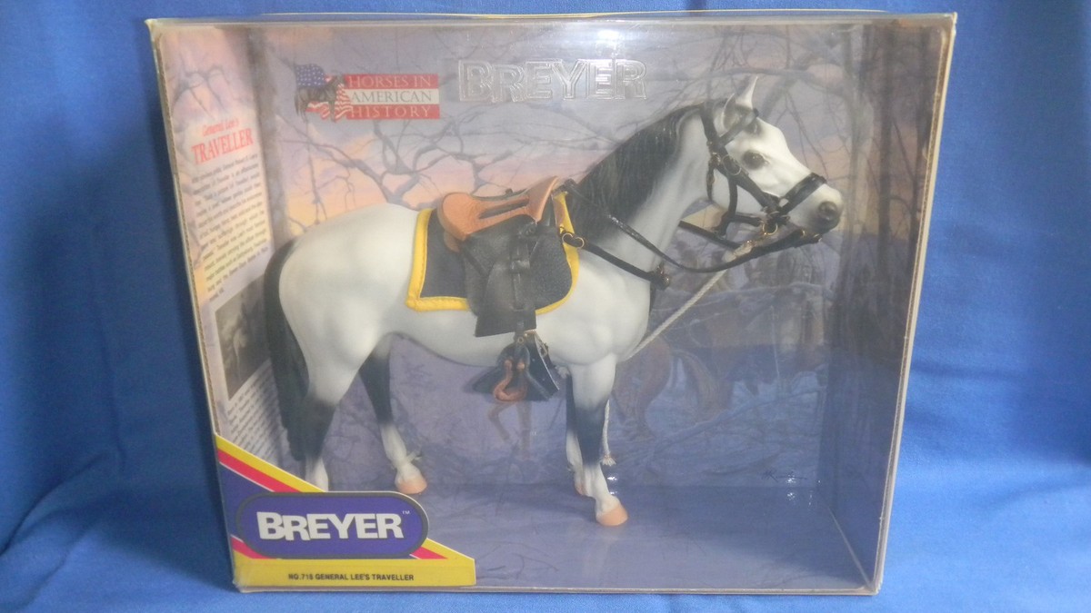 Breyer Traditional General Lee's TRAVELLER w/McClellan Cavalry