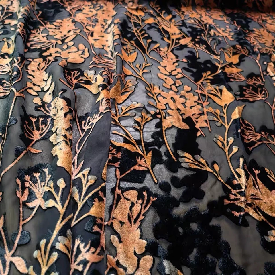 Coupon de Tissu 3 Mètres Velours Base 100% Soie Dévoré Floral Noir & Cuivré - Photo 3/4