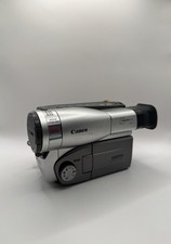 Canon ES8600 ES8600A Hi8 8mm Camcorder 22x Optical Zoom - Battery  Charger