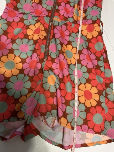 NWT Dolls Kill Sugar Thrillz Sm Floral 60s Flower Power Romper Shorts Festival - Picture 8 of 9