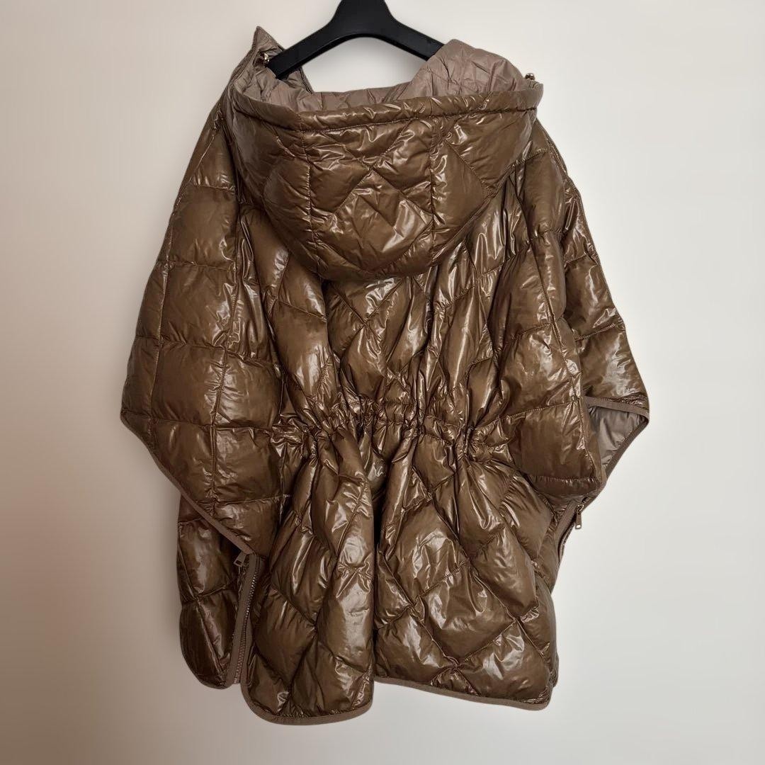 WEEKEND MaxMara brown down jacket - image 3