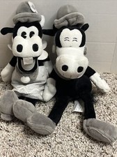 Disney Store Bean Bag Plush BB Horace Horsecollar  Clarabelle Lot Of 2