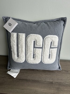 UGG LENNOX Dec Pillow 20'' x 20'' Gray White NEW!