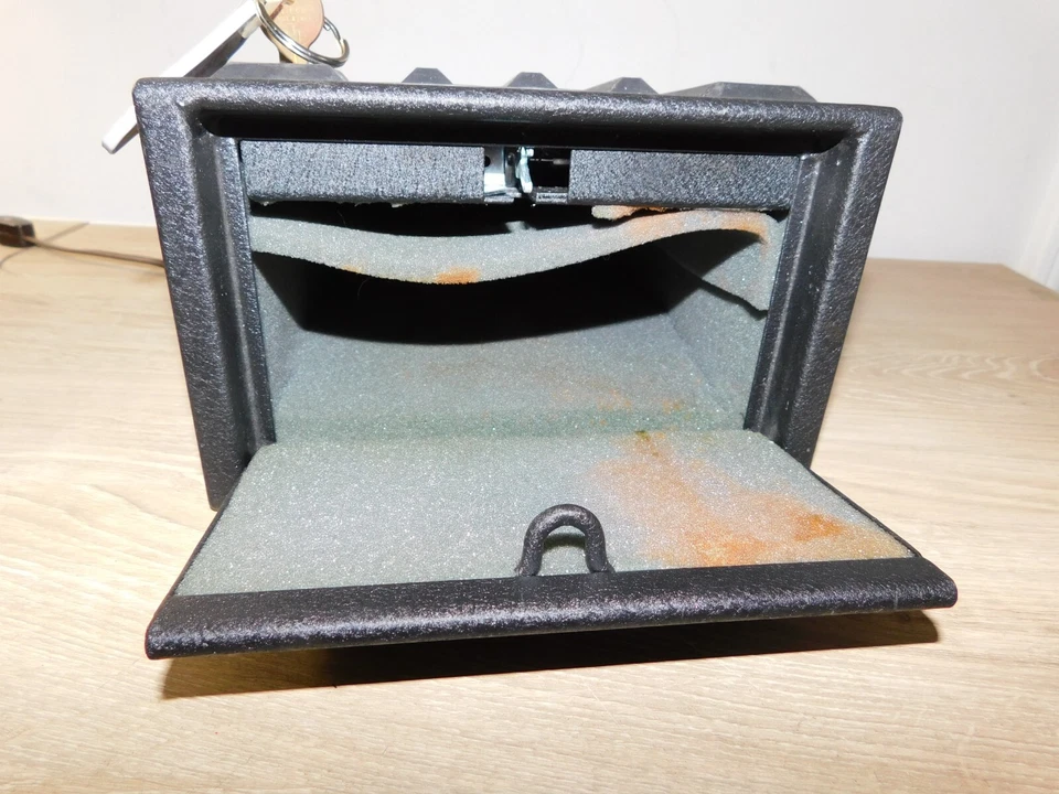 Pistola biométrica GunVault Minivault caja fuerte Foto 3 de 4