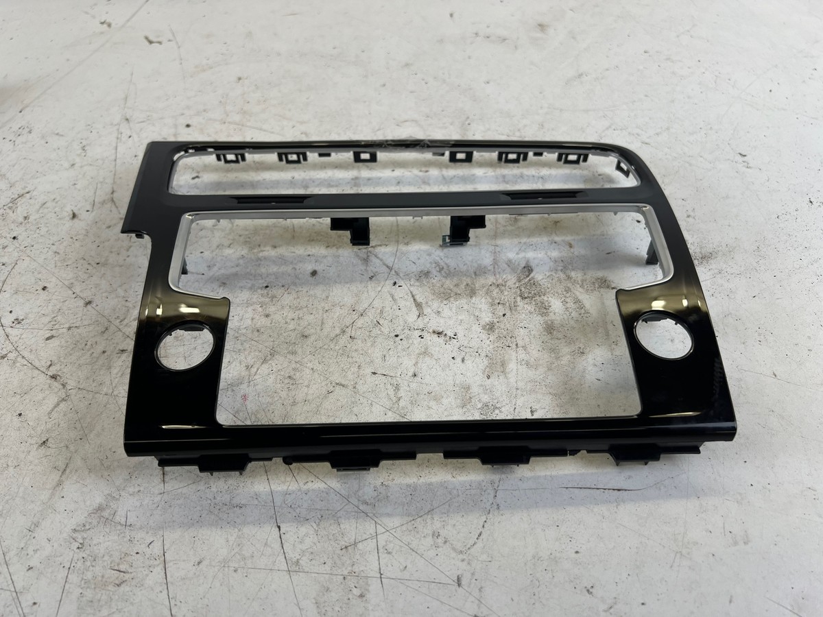 15-17 VW MK7 Golf R Center Dash Air Vent Stereo Surround Black