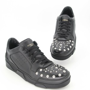 studded sneakers mens