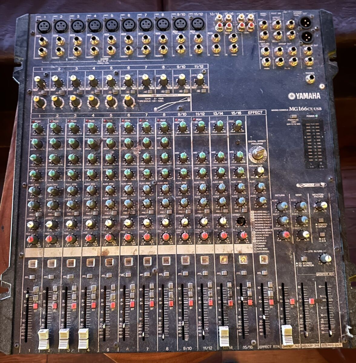 Yamaha MG166CX USB 16 Channel Mixing Desk Console PA Band DJ Yamaha MG166CX USB 16 Channel Mixing Desk Console PA Band DJ