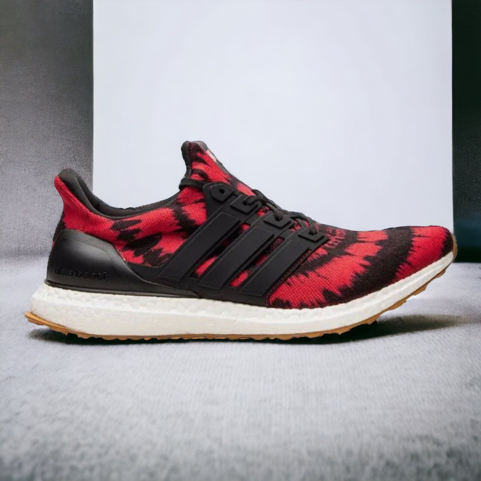 Men's Adidas UltraBoost Shoes Running Sneakers Black Red Gym Trainers